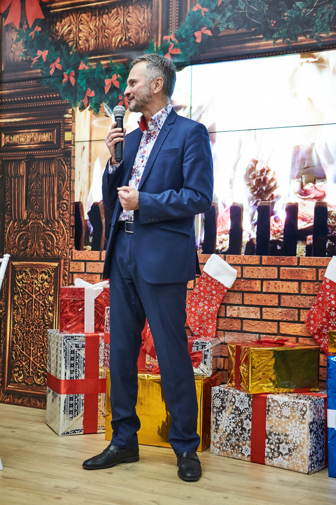 BN5X3517.jpg BN5X3517.jpg