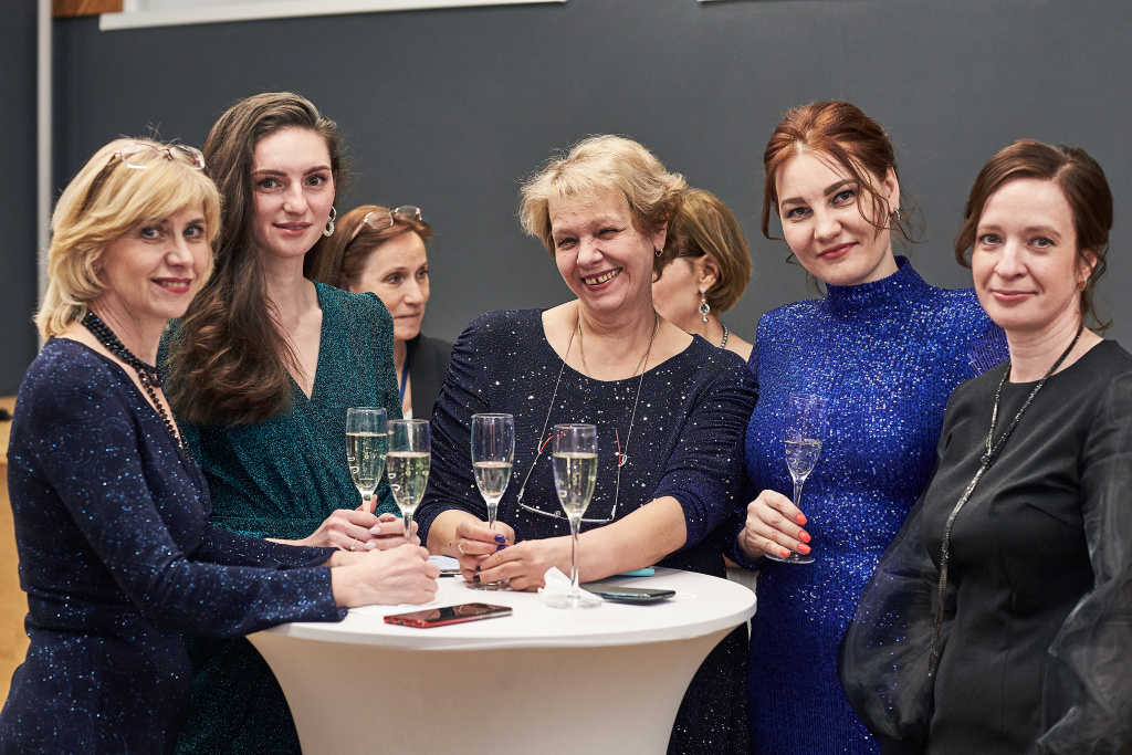 BN5X3269.jpg BN5X3269.jpg