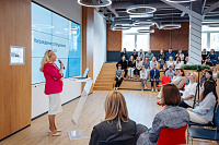 Recognizing the Best Employees.